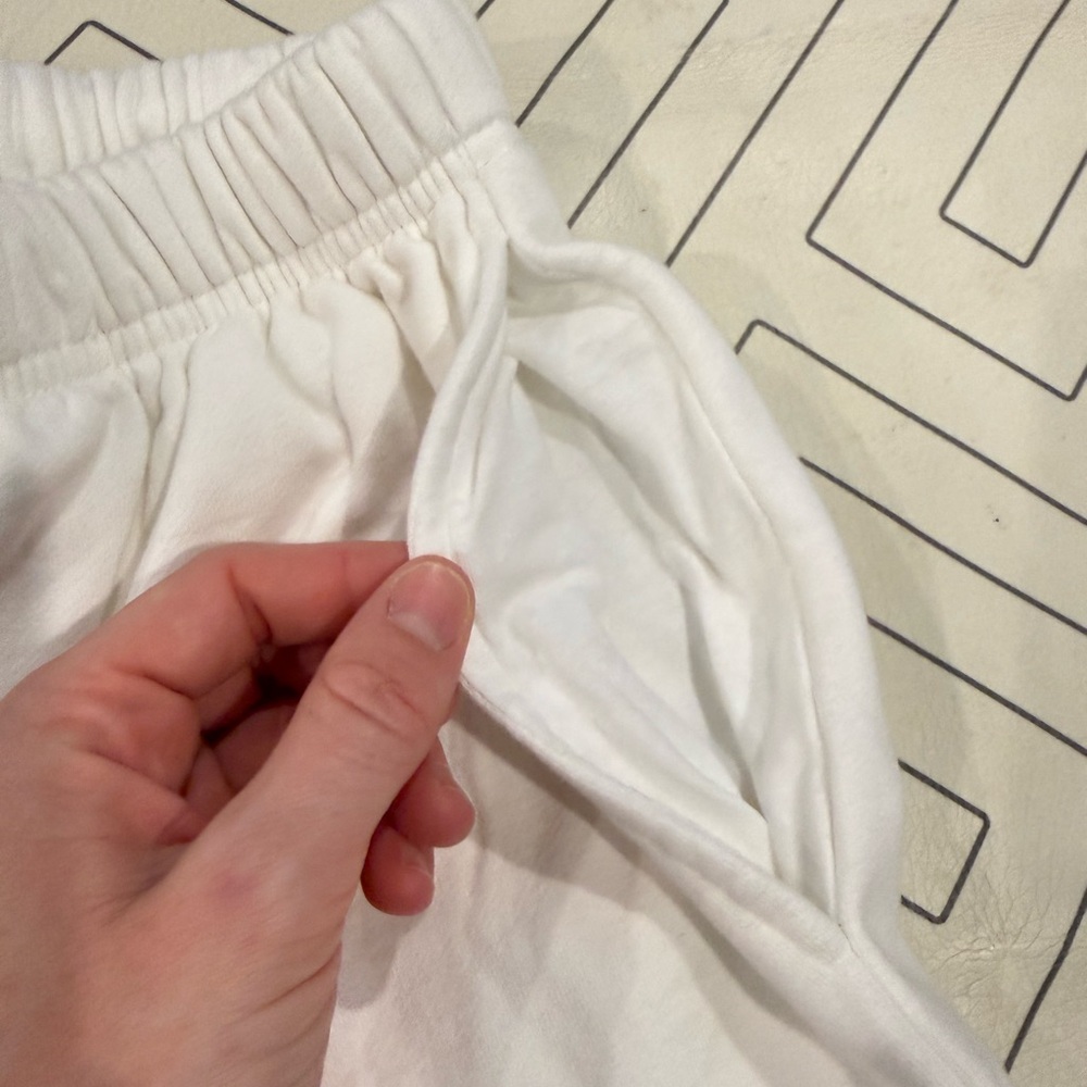 NWT Daily Drills White Shorts - Picture 5 of 12